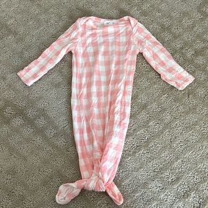 Never worn Angel Dear knotted gown, pink and white gingham size 0-3 months